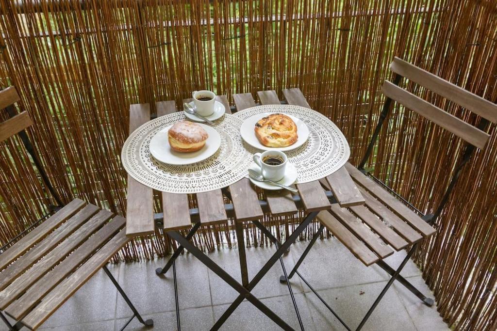 May C Studio W/Balcony คราคูฟ ภายนอก รูปภาพ